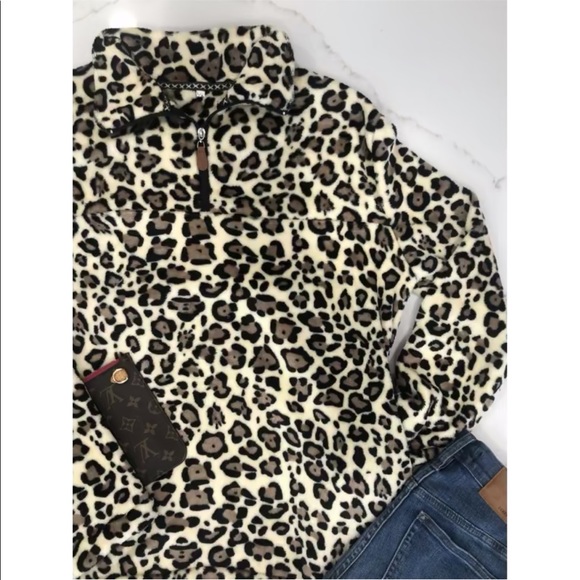 COZY LEOPARD SHERPA - Picture 3 of 4